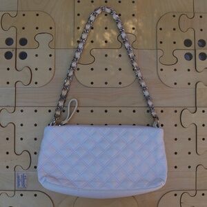 The Sak Quilted White Leather Baguette Purse With Metal Chain Strap